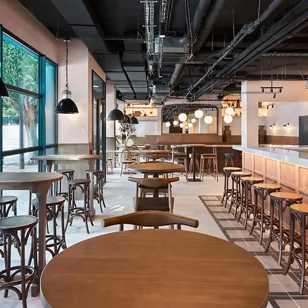 Four Points Flex By Sheraton Centre Πανσιόν