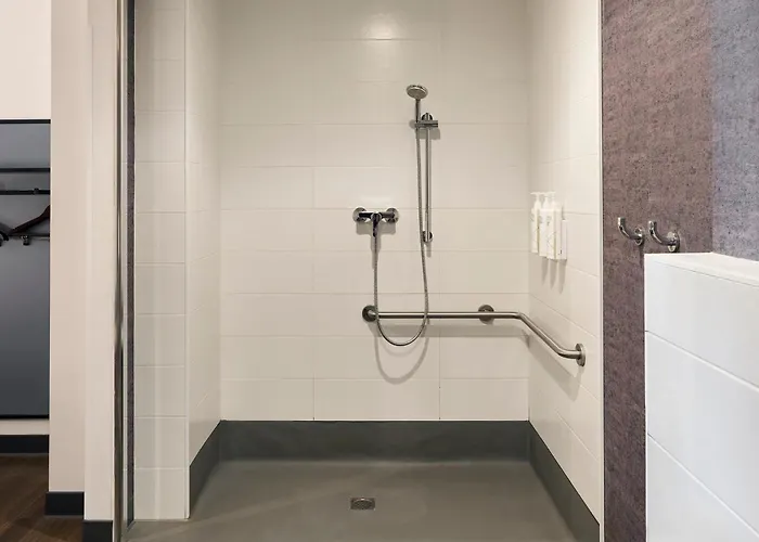 Guest house Four Points Flex By Sheraton Centre *