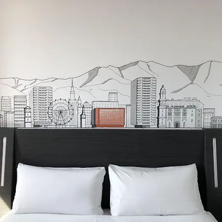 Four Points Flex By Sheraton Centre Guest house Malaga