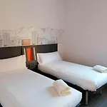 Four Points Flex By Sheraton Centre *