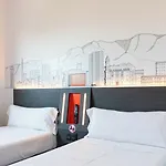 Гостевой дом Four Points Flex By Sheraton Centre Малага