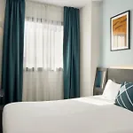 Four Points Flex By Sheraton Centre Гостевой дом Малага