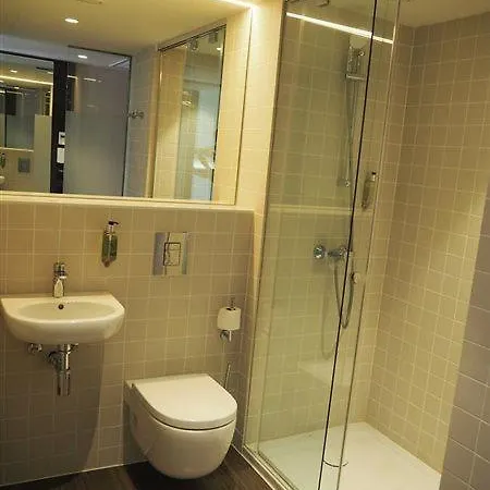 Pensión Easyhotel Centre *