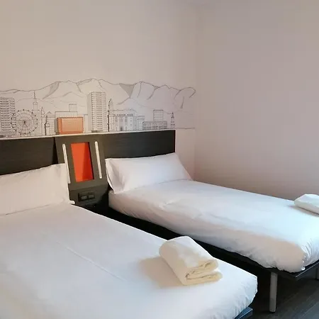 Easyhotel Centre * Málaga