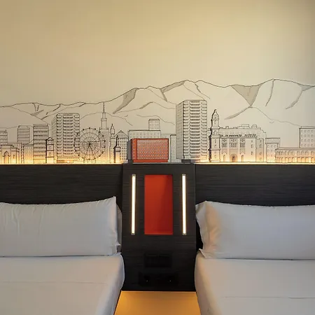Four Points Flex By Sheraton Centre Guest house Malaga