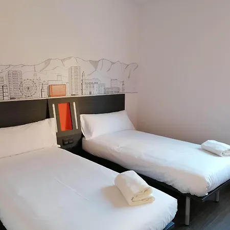 Four Points Flex By Sheraton Centre *