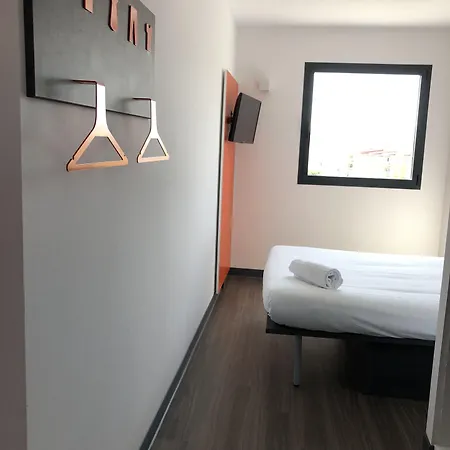 Guest house Four Points Flex By Sheraton Centre Malaga