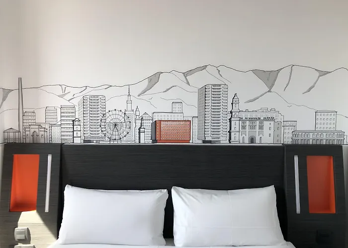 Four Points Flex By Sheraton Centre بيت ضيافة مالقة