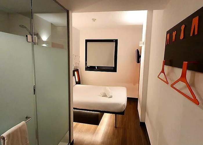 Four Points Flex By Sheraton Centre *